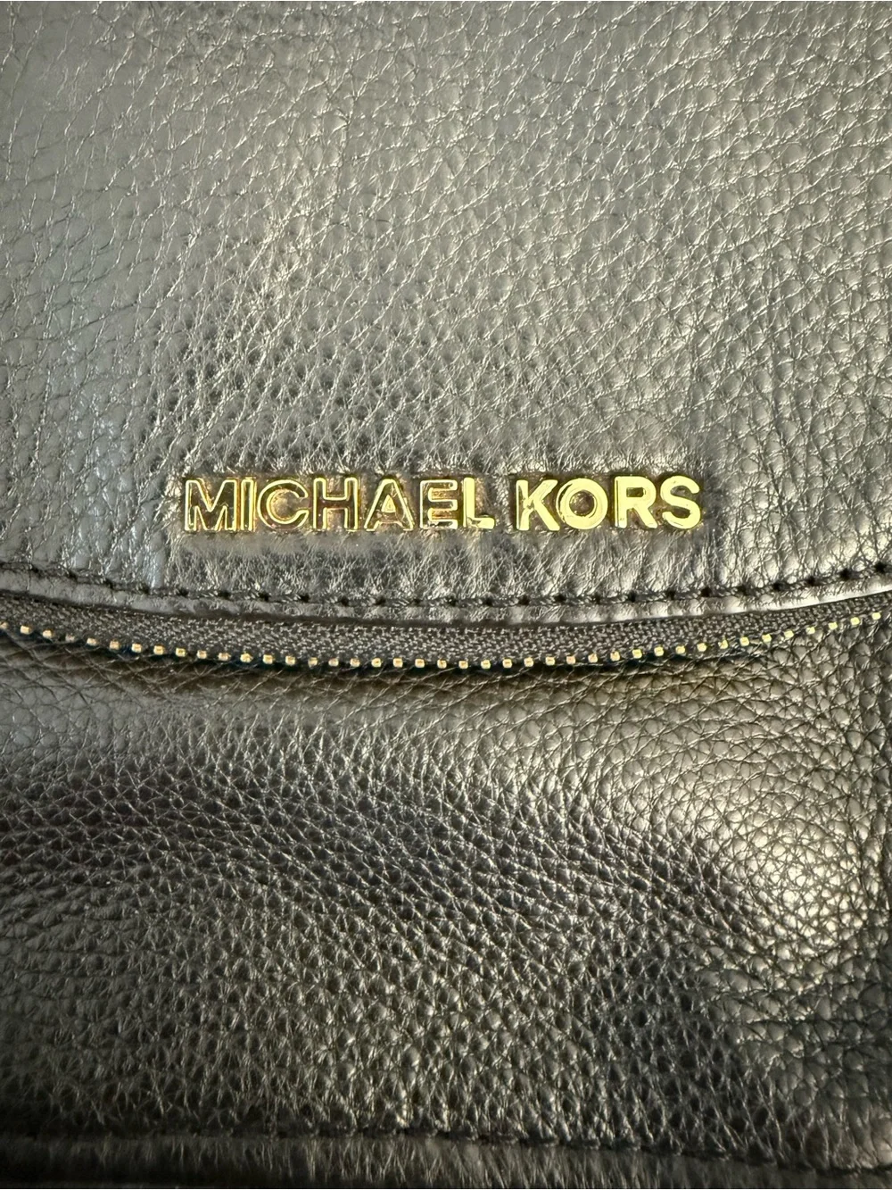 Michael Kors Black Leather Saddle Bag Crossbody Purse Gold Chain Accent Flap